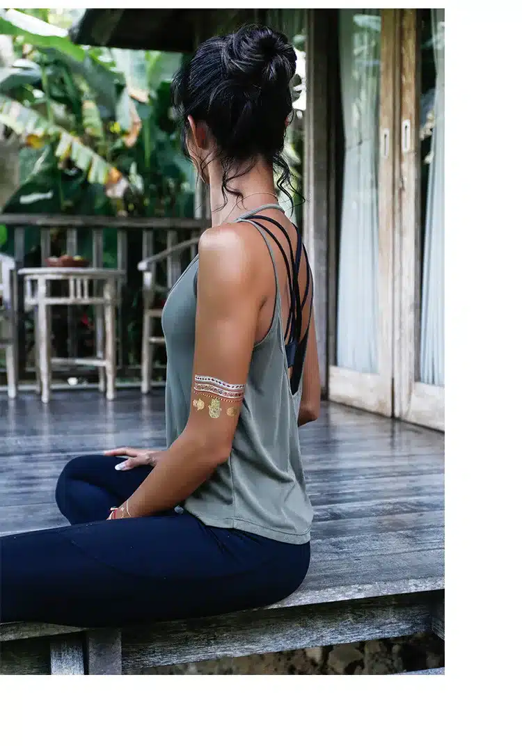 Fitness Women Breathable Yoga Top Gym Workout Tank Top Sexy Backless Sport T Shirt Women Running Shirt Sport Crop Top 28