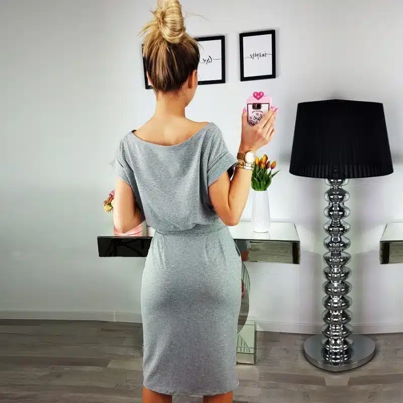 2019 New Summer Fashion Women Casual Short Sleeve O-Neck Straight Black Gray Blue Dress Loose Plus Size Pocket Cotton Midi Dress 28
