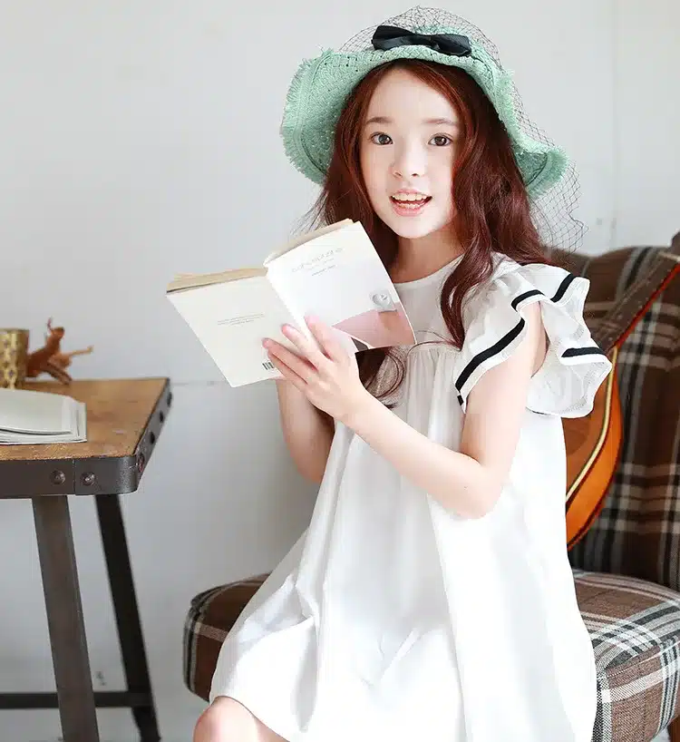 Baby girls dress 2019 Summer White Beach Dress Ruffle Fly Sleeve Dresses For Kids Cute Korean Toddler Teens Children Clothing 27