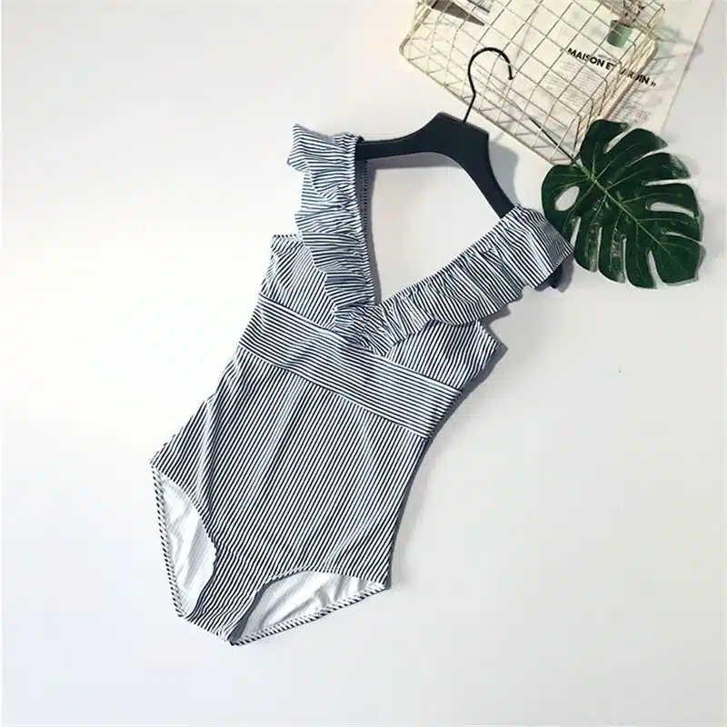 2019 Sexy Black Halter Cut Out Bandage Trikini Swim Bathing Suit Monokini Push Up Brazilian Swimwear Women One Piece Swimsuit 38