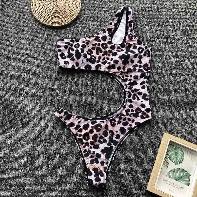 Swimwear Women 2019 New One Piece Solid Swimsuit Sexy High Cut Monokini Hollow Out Biquini One Shoulder Bathing Suit 3479 31
