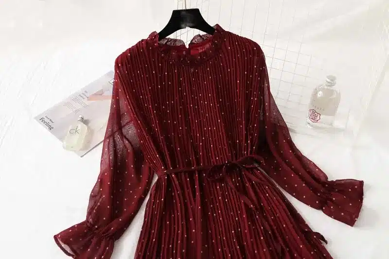 Women Print Pleated Chiffon Dress 2019 Spring Summer New Hot Fashion Female Casual Flare Sleeve Lotus leaf neck Basic Dresses 8