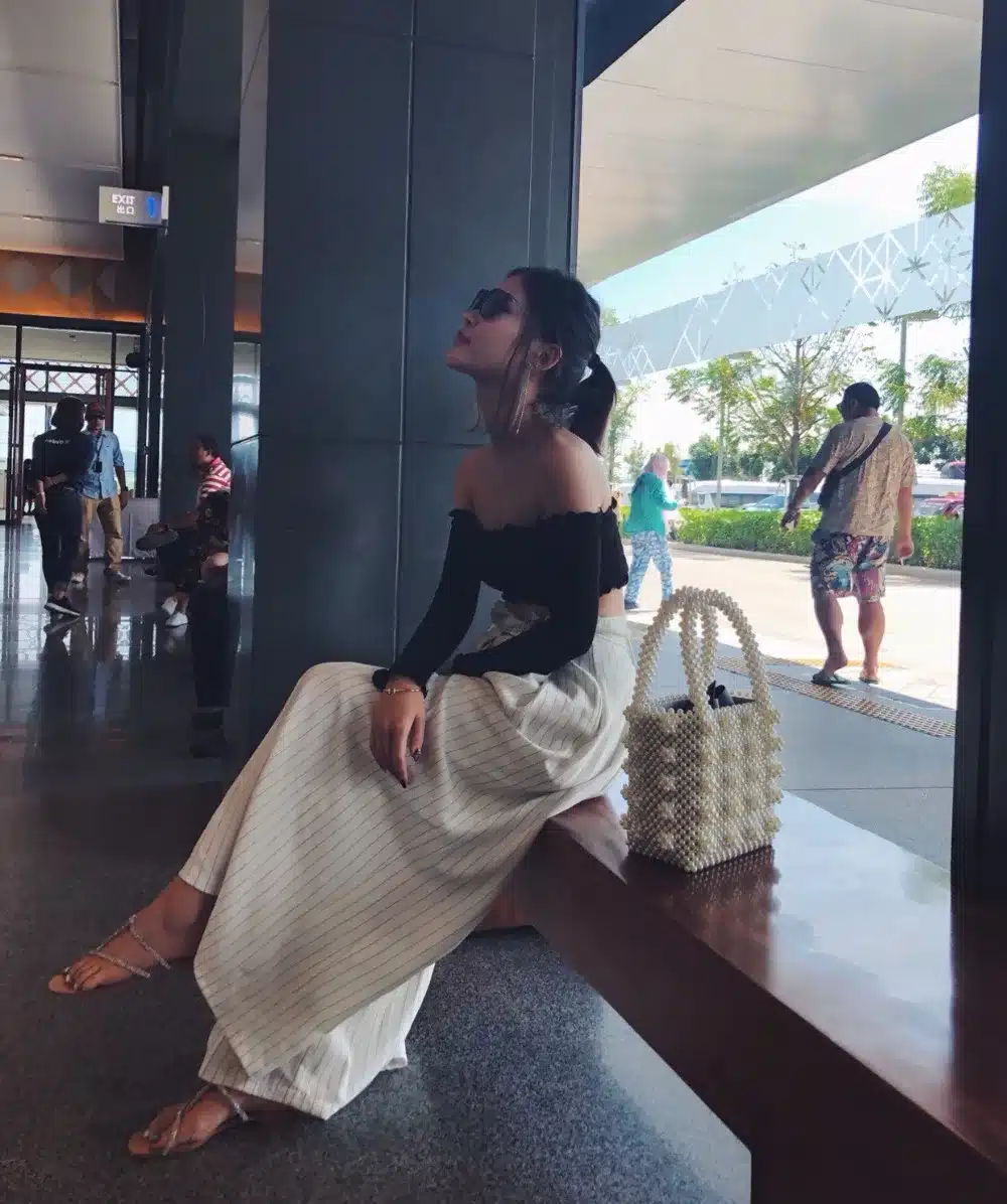 Pearls bag beaded box totes bag women party vintage handbag 2019 summer luxury brand white yellow blue wholesale drop shipping 23
