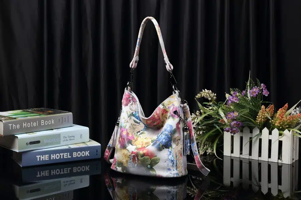 Arliwwi Brand High Class Shiny Floral REAL LEATHER Women Handbags Bags Fashion 2019 New Genuine Cow Leather Blossom Designer Bag 14