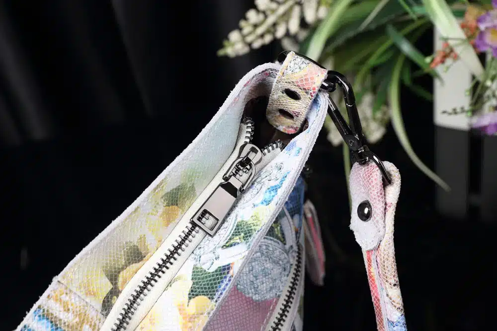 Arliwwi Brand High Class Shiny Floral REAL LEATHER Women Handbags Bags Fashion 2019 New Genuine Cow Leather Blossom Designer Bag 23
