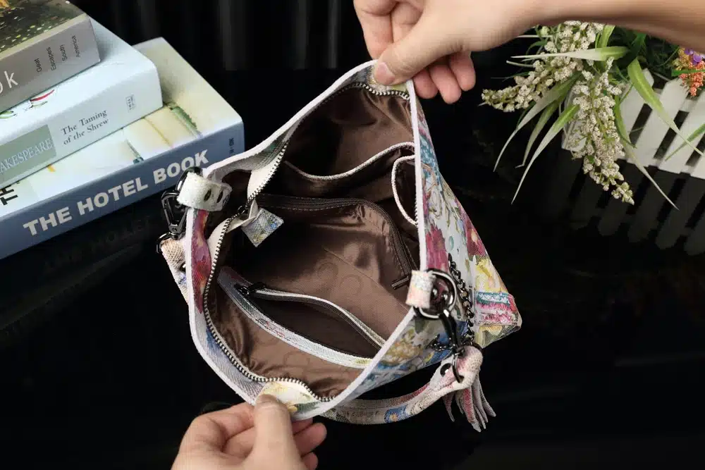 Arliwwi Brand High Class Shiny Floral REAL LEATHER Women Handbags Bags Fashion 2019 New Genuine Cow Leather Blossom Designer Bag 26