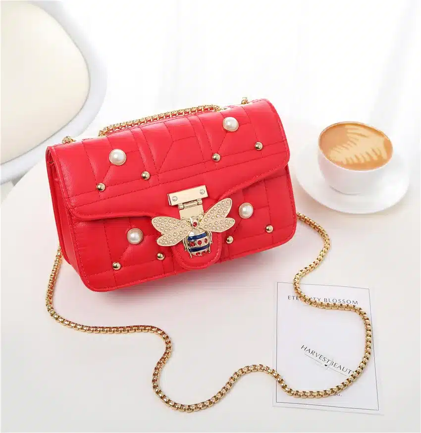 2019 Brands Designer Women Shoulder Bag Chain Strap Flap ladies leather Handbags Messenger Bag women Clutch Bag bee Buckle purse 31