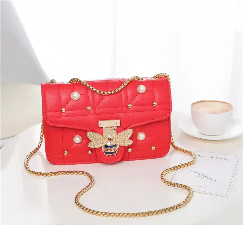 2019 Brands Designer Women Shoulder Bag Chain Strap Flap ladies leather Handbags Messenger Bag women Clutch Bag bee Buckle purse 34