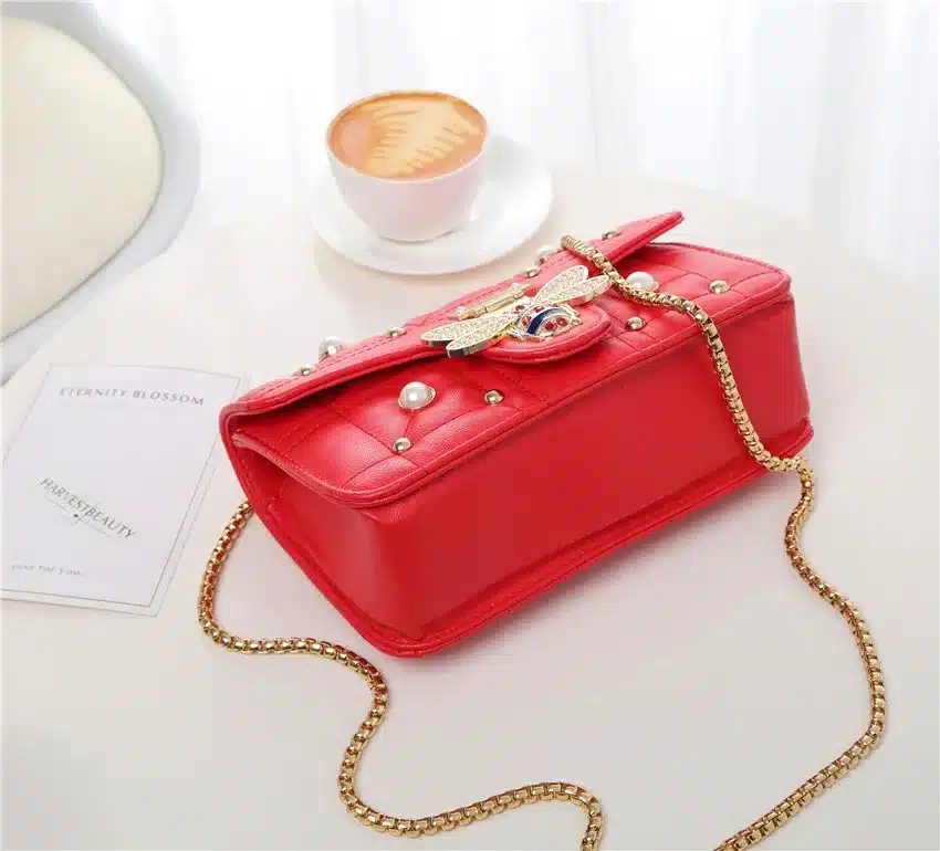 2019 Brands Designer Women Shoulder Bag Chain Strap Flap ladies leather Handbags Messenger Bag women Clutch Bag bee Buckle purse 36