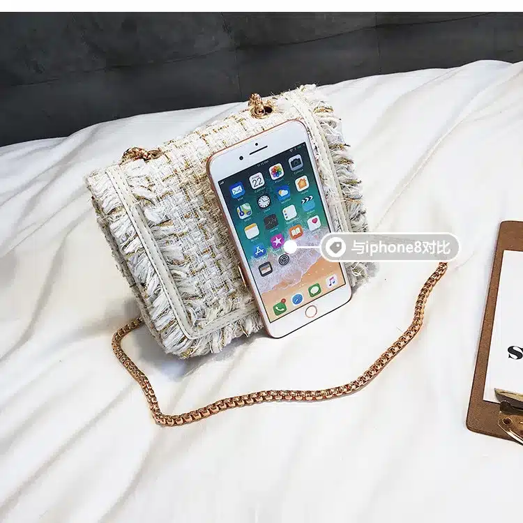TOYOOSKY Brand Crossbody Bags For Women 2019 Winter Luxury Handbags Designer Small Women Messenger Bags Wool bolsa feminina 16