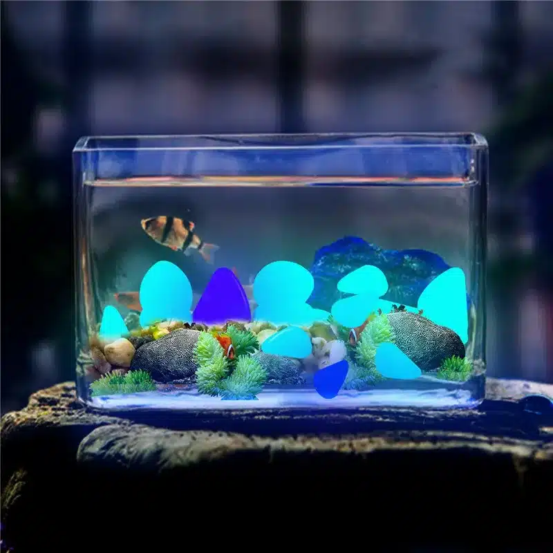 100pcs/lot Garden supplies Stone Glow in the Dark Luminous Pebbles Rocks for Walkways Fish Tank Decorations 10