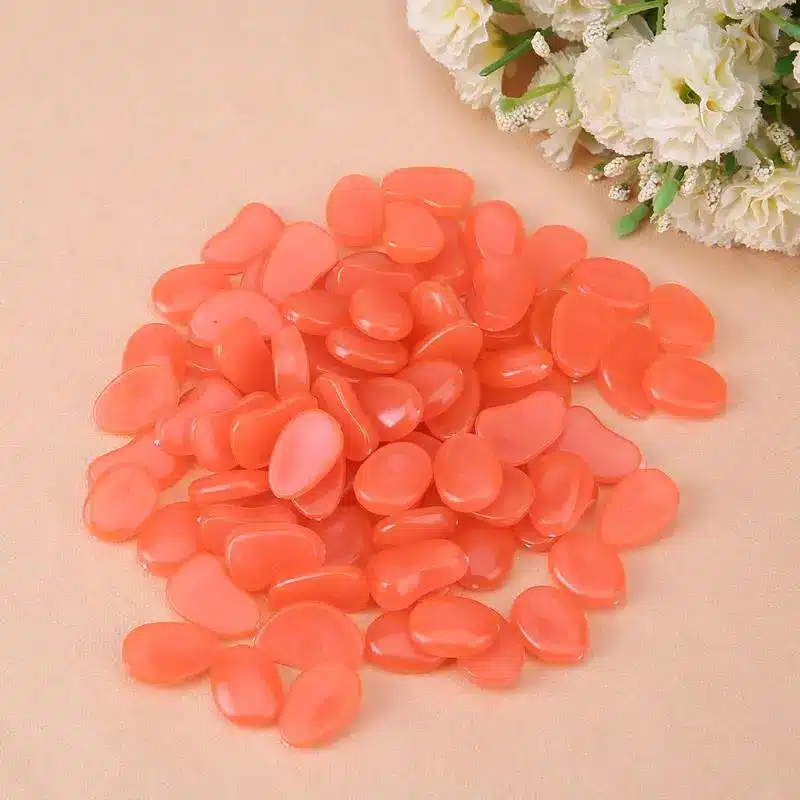 100pcs Luminous Stones Garden Park Decor Road Pebble Stones Glow in Dark Ornaments for Party Decoration Aquariums Decor Stones 17