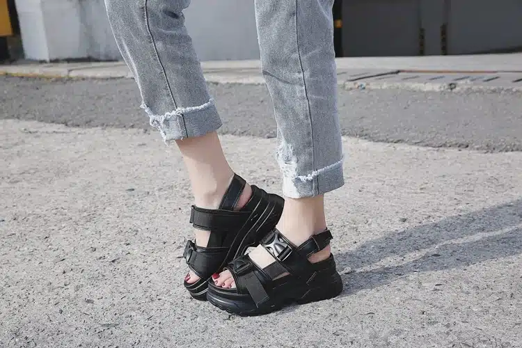 COOTELILI Summer Shoes Women Gladiator Sandals Flats Platforms Woman Causal Wedge Shoes Open Toe Black White 14