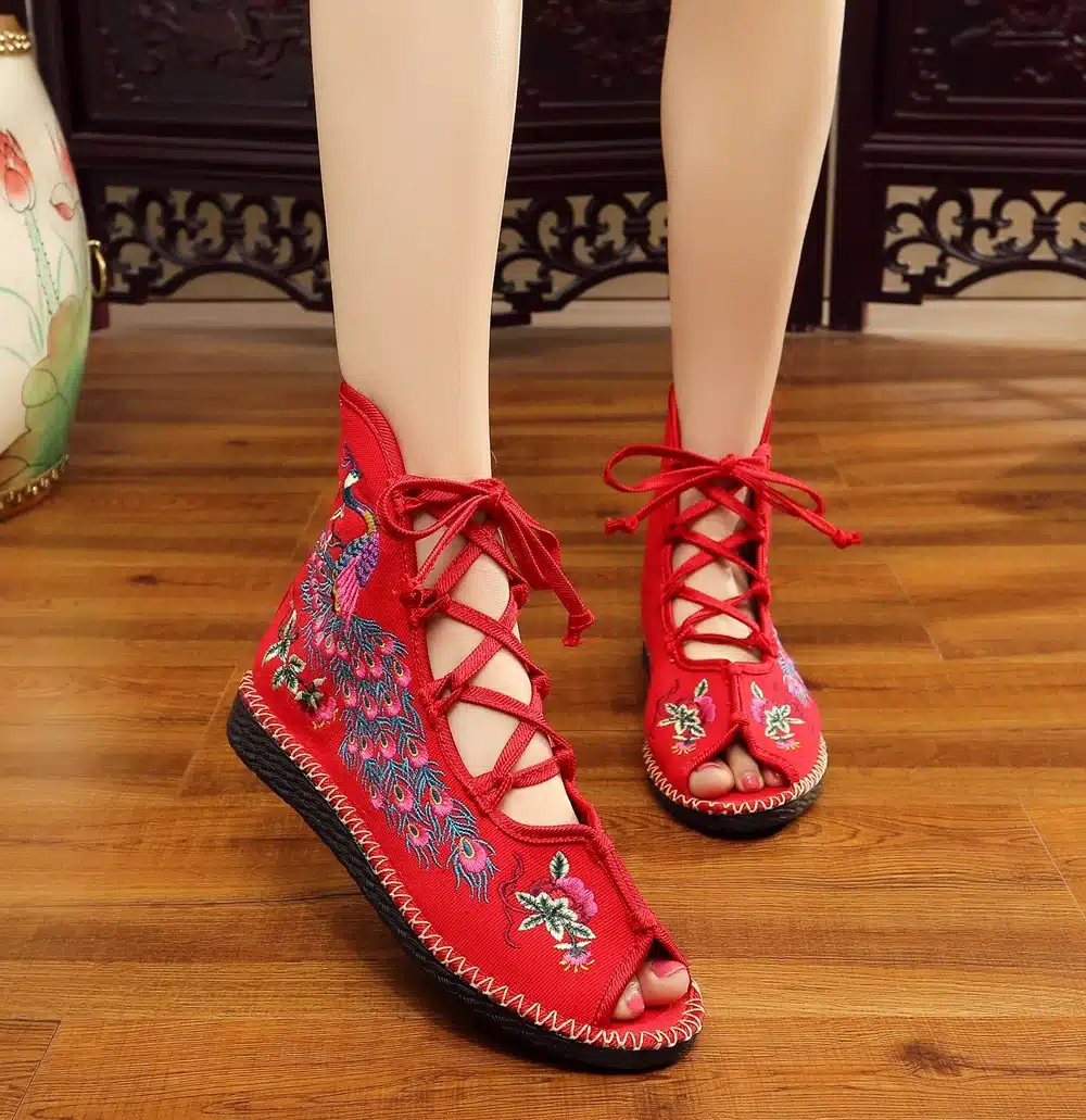 Veowalk Peacock Embroidered Women Peep Toe Gladiator Canvas Sandals Chinese Handmade Lace up Ladies Summer Fabric Flat Shoes 34