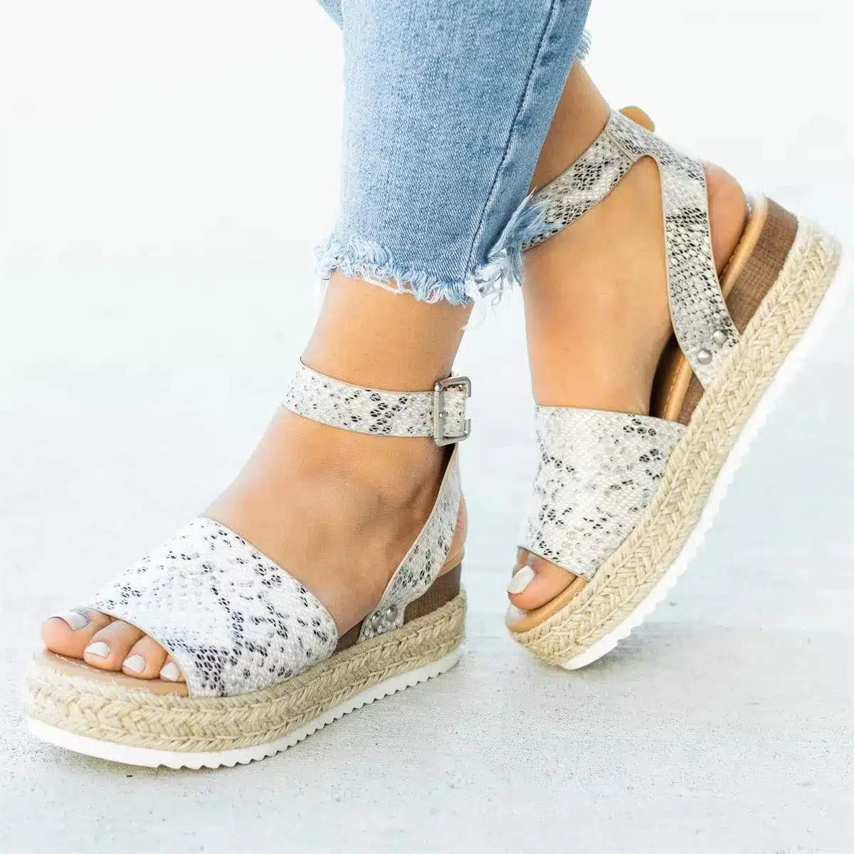 Women Shoes Summer Wedge Espadrilles Women Sandals Peep Toe Gladiator Sandals Lady Casual Shoes Women Platform Sandals 2019 New 19
