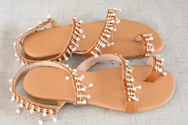 Women sandals summer shoes flat pearl sandals comfortable string bead slippers women casual sandals size 34 - 43 18