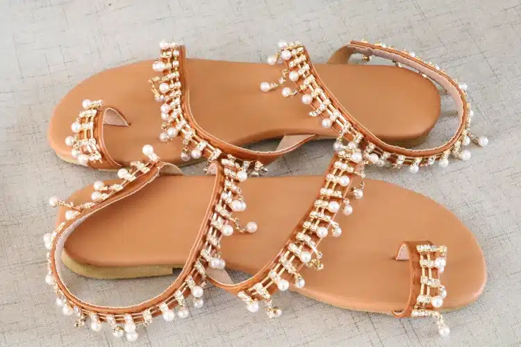 Women sandals summer shoes flat pearl sandals comfortable string bead slippers women casual sandals size 34 - 43 19