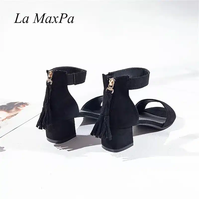 La MaxPa Woman Shoes 2018 Summer Tassel Flock Women Sandals Fringe Sandal Heels Thick High Heels Sandals Sandalias De Salto Alto 18