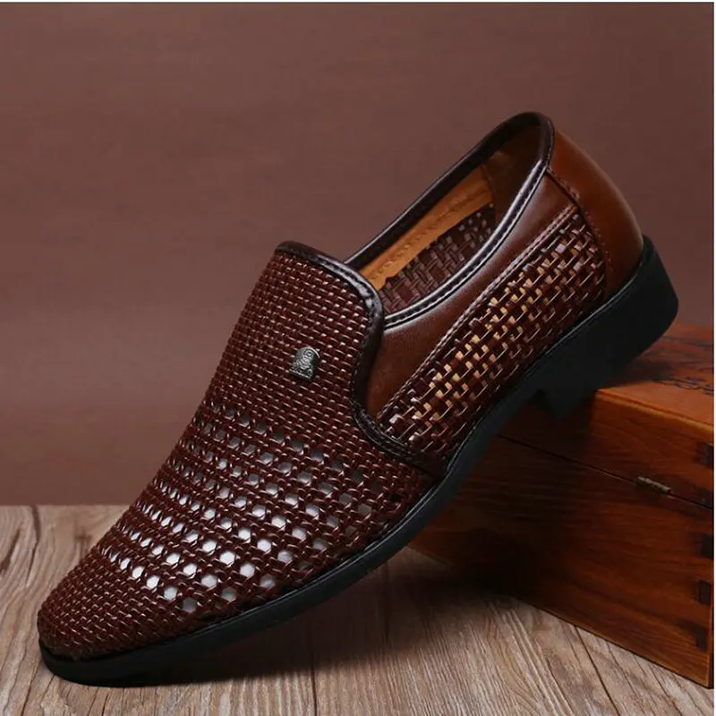Dad Summer sandals breathable shoes sandals for Middle-aged mens shoes cut-outs shoes slip on mens leather sandals AD-02 31