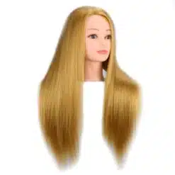 Treeningpea 65 cm pikkuste siledate blondide juustega, ideaalne juuksuri või stilisti koolitamiseks. Blondid juuksed on täiuslikud soengute harjutamiseks, taust neutraalne valge.