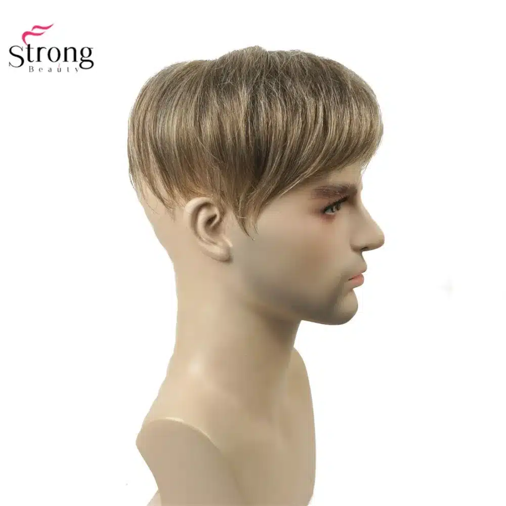 Sirgete juustega parukas meestele, helepruuni tooni. Pilt võetud mannekeeni pea külgvaates valgel taustal, tootesildiga Strong Beauty.