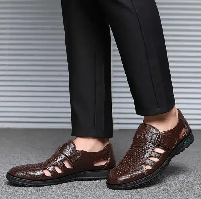 YWEEN Big Size men sandals genuine leather sandals Men outdoor casual shoes Breathable Fisherman Shoes men Beach shoes 26