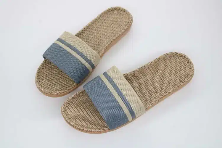 COOLSA New Men Linen Slippers Stripe Hemp Flip Flops Flat Non-slip Sandals Home Slippers Male Casual Indoor Flax Hot Beach Shoes 10