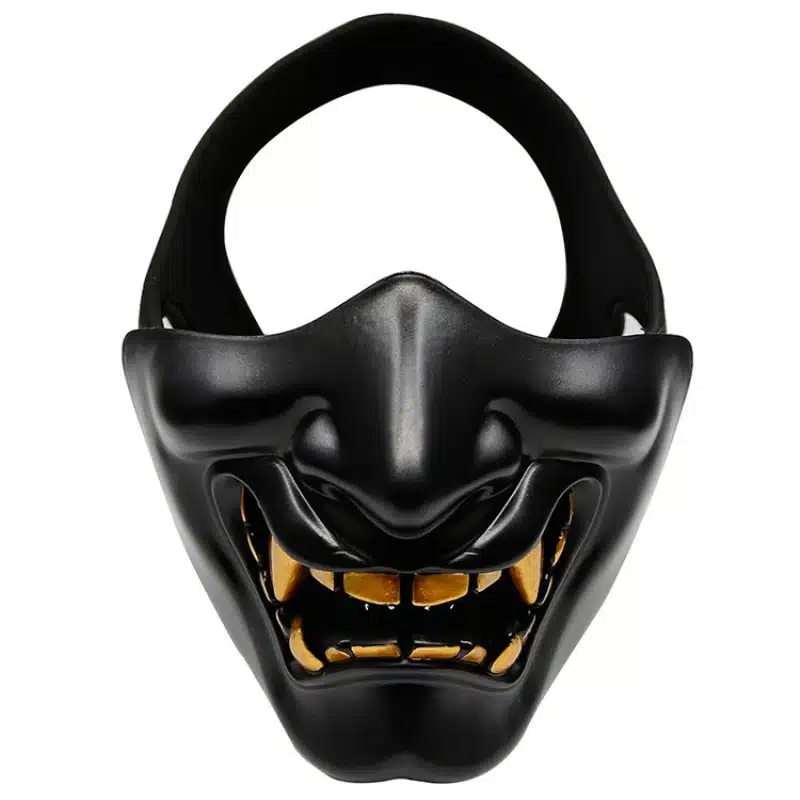 must poole näo mask kuldsete hammastega