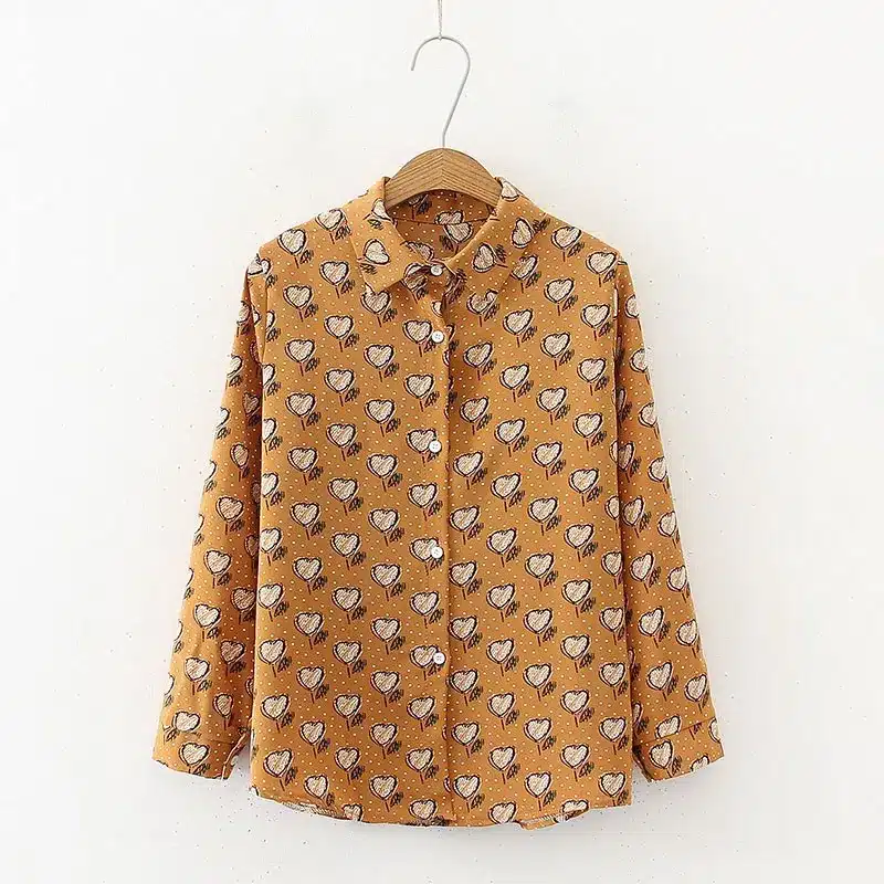 kollane vintage stiilis pluus südame mustriga