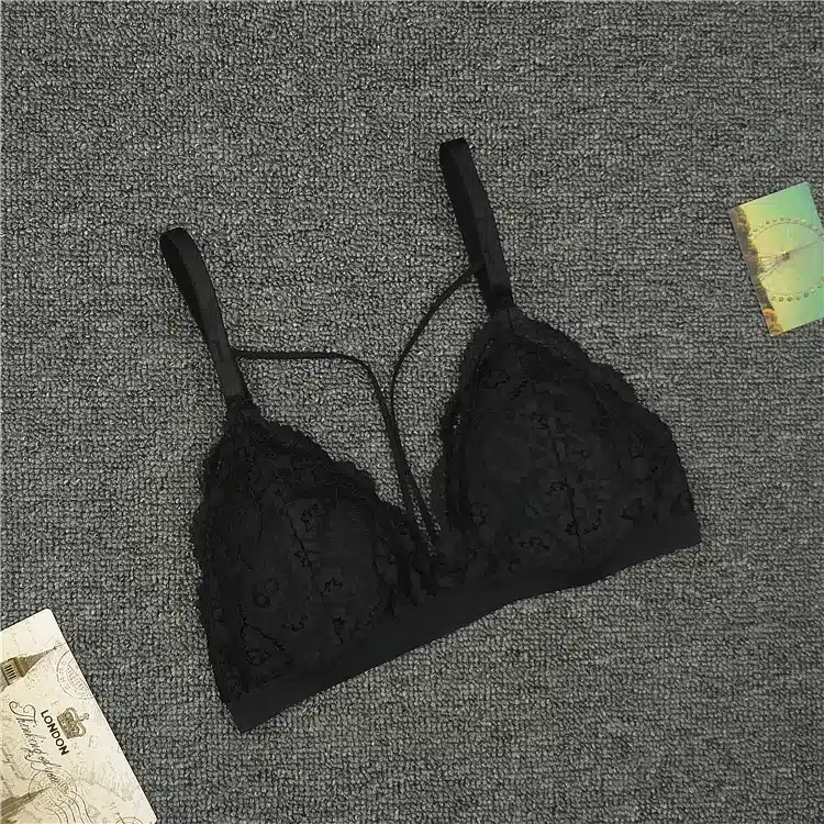 2017 Strap Lace Sexy Women Casual Lace Bralette Padded Bra Stretch Sleeping brassiere Fashion Elastic band wireless bra top 24