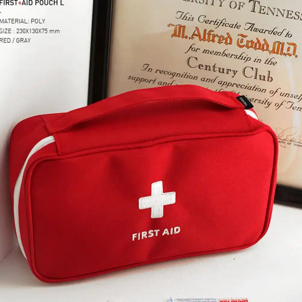 Portable Camping First Aid Kit Emergency Medical Bag Waterproof Car kits bag Outdoor Travel Survival kit Empty bag Househld 20
