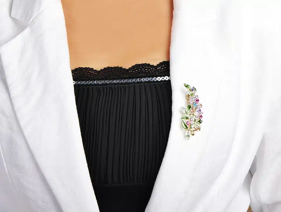 Blucome Flower Brooches For Women Enamel Brooches Jewelry Hijab Pins Austrian Crystal Decorative Garment Dress Accessories Pin 12
