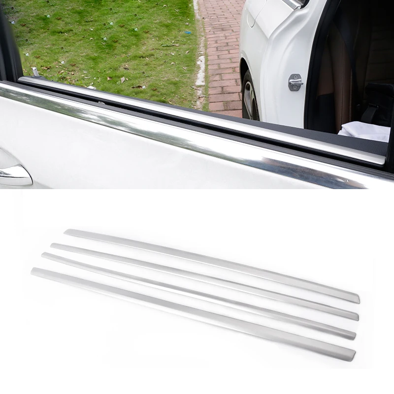 Mercedes Benz E Class W213 E200L uksekleebised | kujundav pilt e-kaubamaja pildikogust