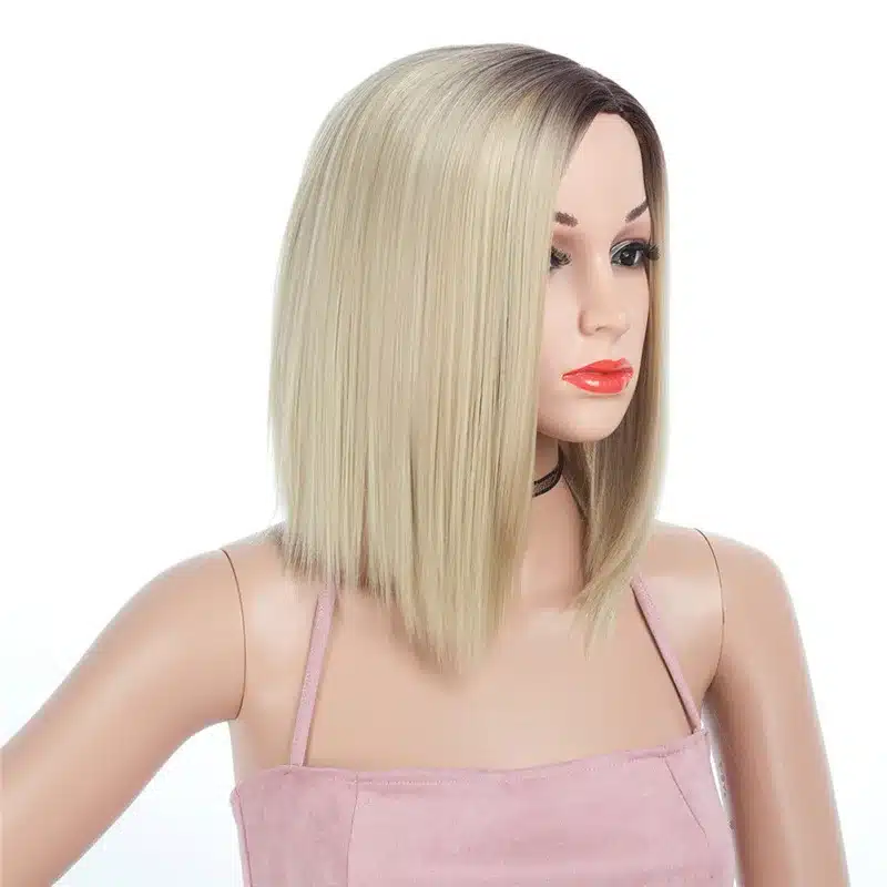 blond bob-stiilis parukas mannekeenil
