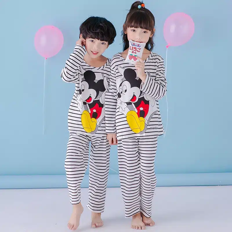2018 spring and autumn children's boys and girls kids clothing cartoon suit pajamas long-sleeved round neck home service 4
