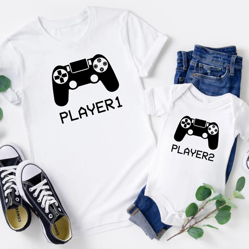 Perekonna särgid "Player 1 ja 2" | kujundav pilt e-kaubamaja pildikogust