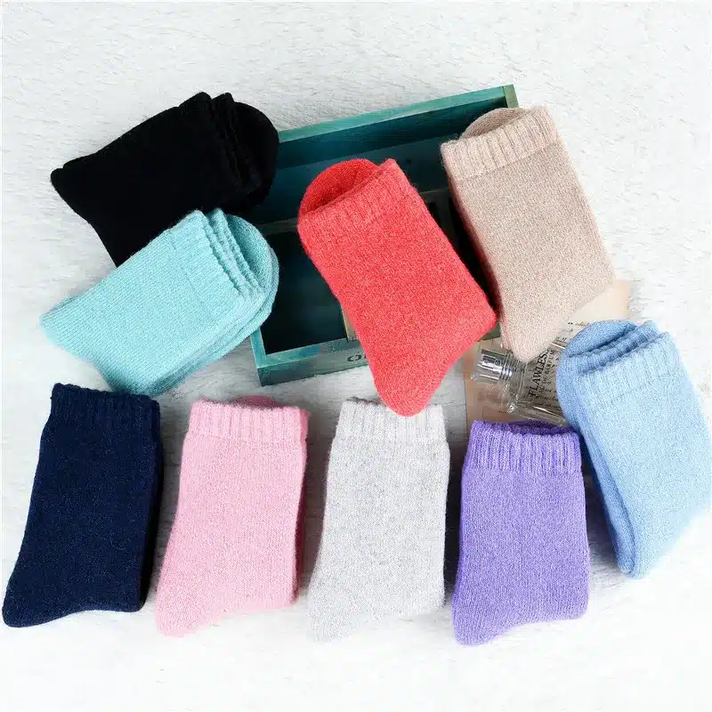 3 pairs=6 pieces 2017 winter new Thick rabbit wool socks women's winter tube terry socks solid color super thick snow socks 6