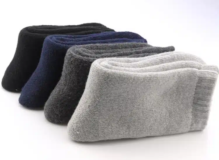 3 pairs=6 pieces 2017 winter new Thick rabbit wool socks women's winter tube terry socks solid color super thick snow socks 9
