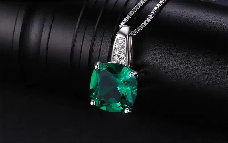 JewelryPalace 8.7ct Emerald Ring Pendant Clip Earrings Jewelry Set 925 Sterling Silver Fine Jewelry 45cm Box Chain 26