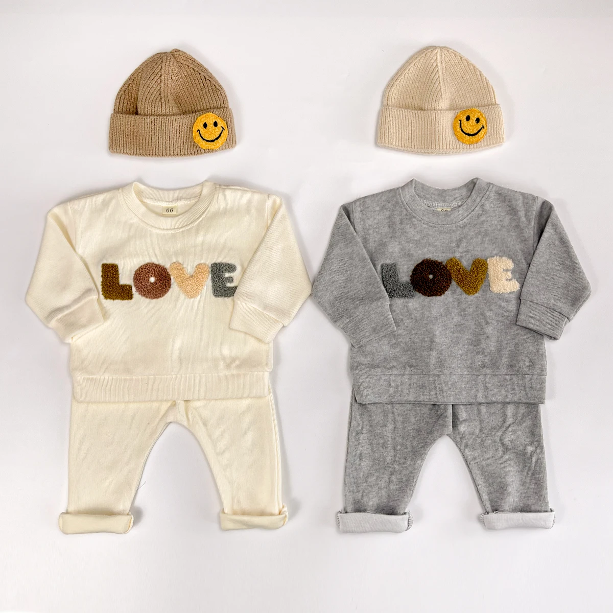 "Love" kirjaga komplekt | kujundav pilt e-kaubamaja pildikogust