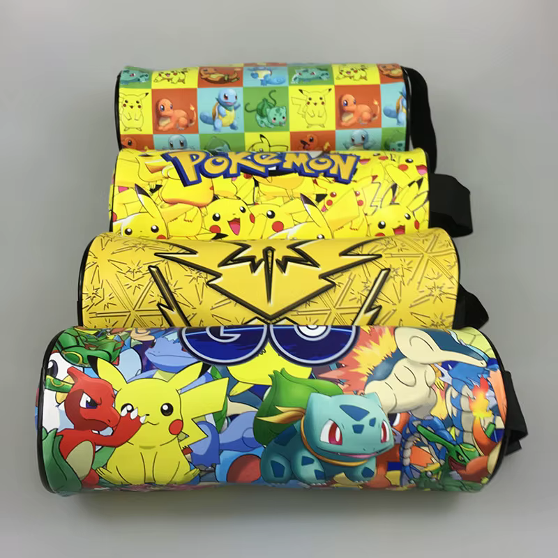 neli värvilist pinalit erinevate pokemonide piltidega