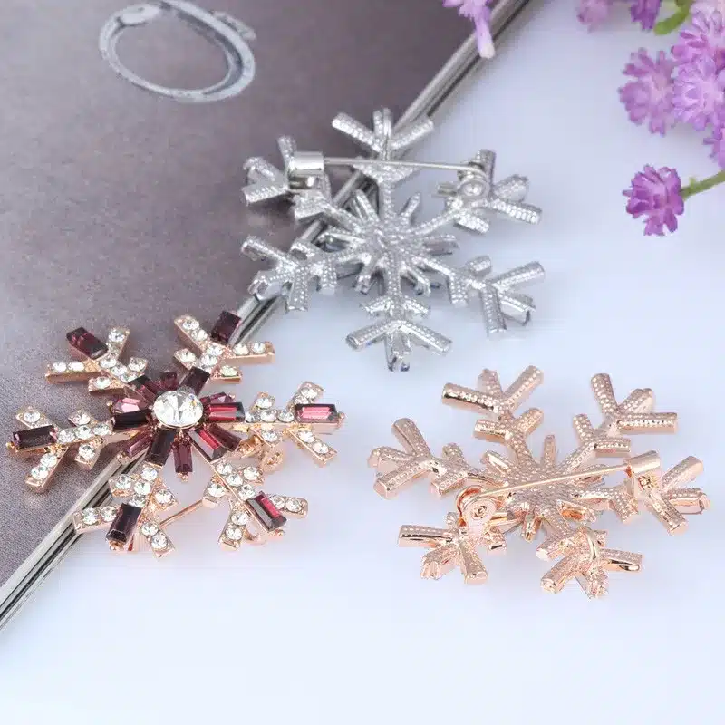 2017 New Year Gifts Snowflake Brooches Women Garment Accessories Crystal Rhinestone Scarf Pins Brooches Jewelry (AS860002) 18