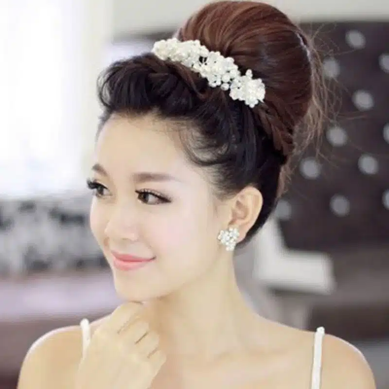 Wedding Hair Accessories for Bride Hairpins Beautiful Crystal Rhinestone Decorations Petal Hair Clip for Women para el pelo 11