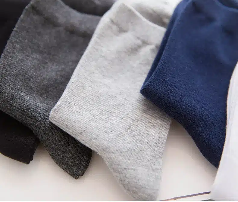 5pairs / lot Men Quality Cotton Socks Brand New Casual Business Autumn Winter Black Socks Deodorant Breatheable Man Long Sock 9