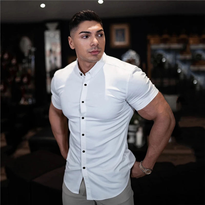Slim fit lühikeste varrukatega särgid | kujundav pilt e-kaubamaja pildikogust