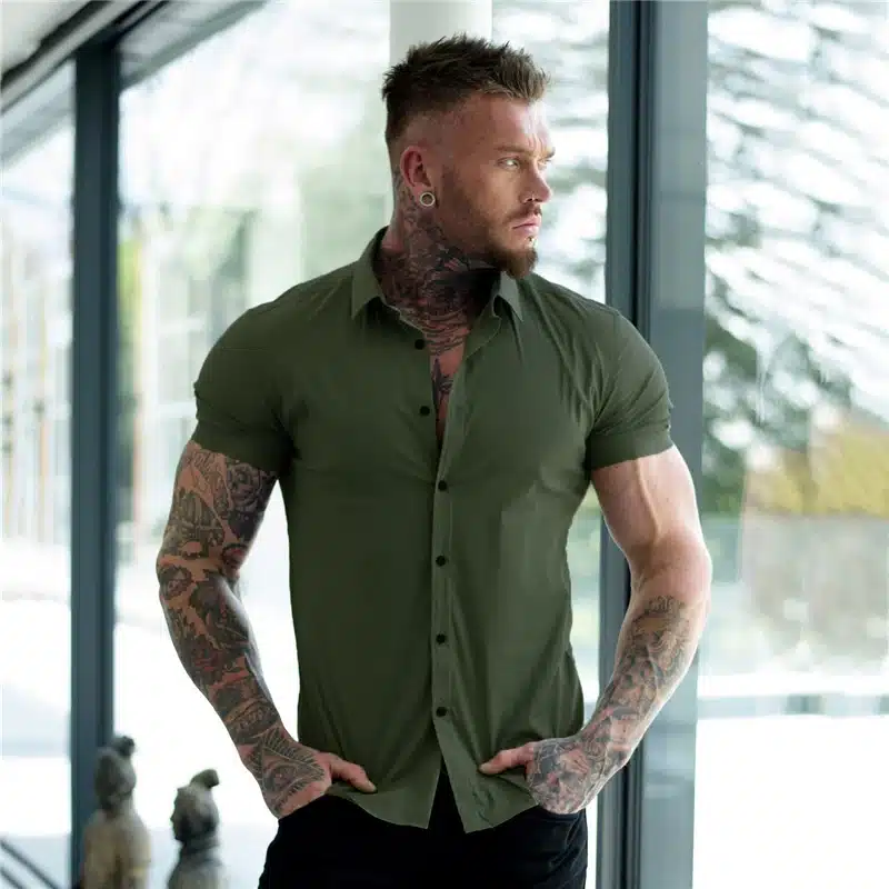 Slim fit lühikeste varrukatega särgid | kujundav pilt e-kaubamaja pildikogust