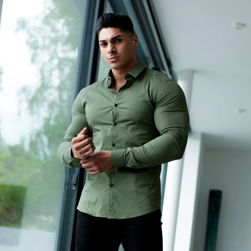 Slim fit triiksärgid | kujundav pilt e-kaubamaja pildikogust