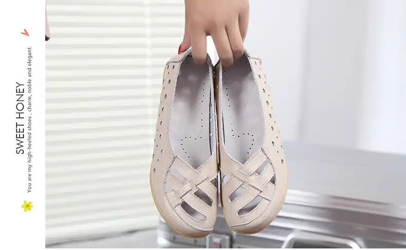 2017 Women's Casual Shoes Genuine Leather Woman Loafers Breathable Summer Shoe Flats with Hollow Out Mother Shoes Big Size 35-44 29