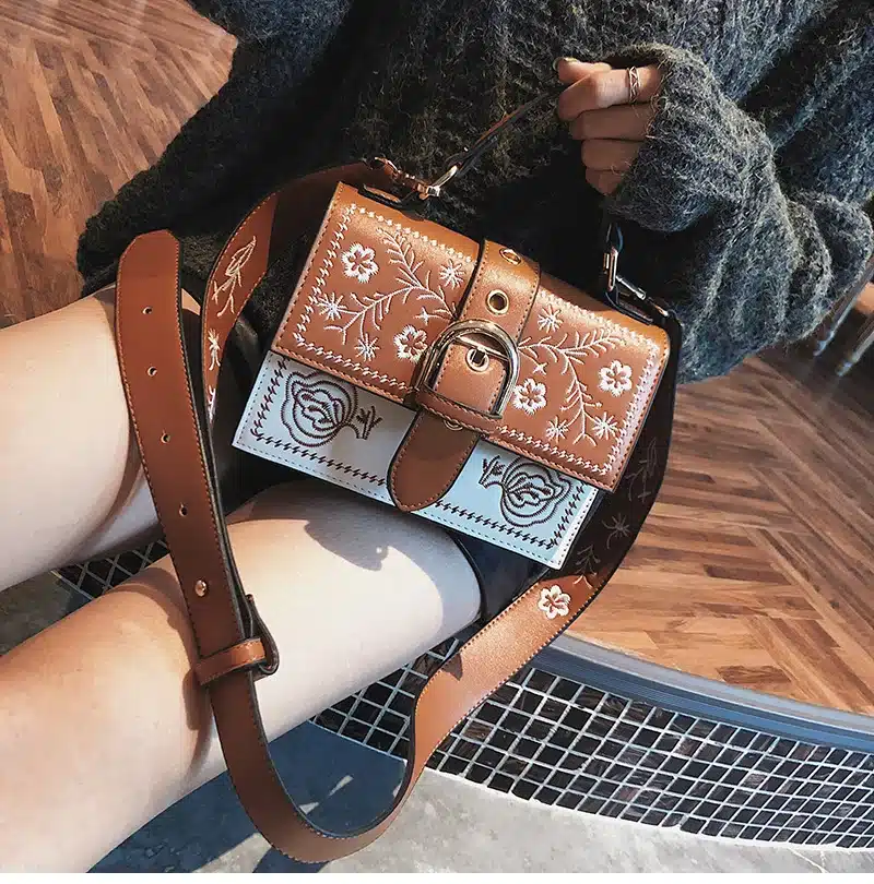 Toposhine Fashion Women Bag Panelled Vintage Girls Bags for Girls Black PU Leather Women Messenger Bags Free Gift Drop Shopping 8