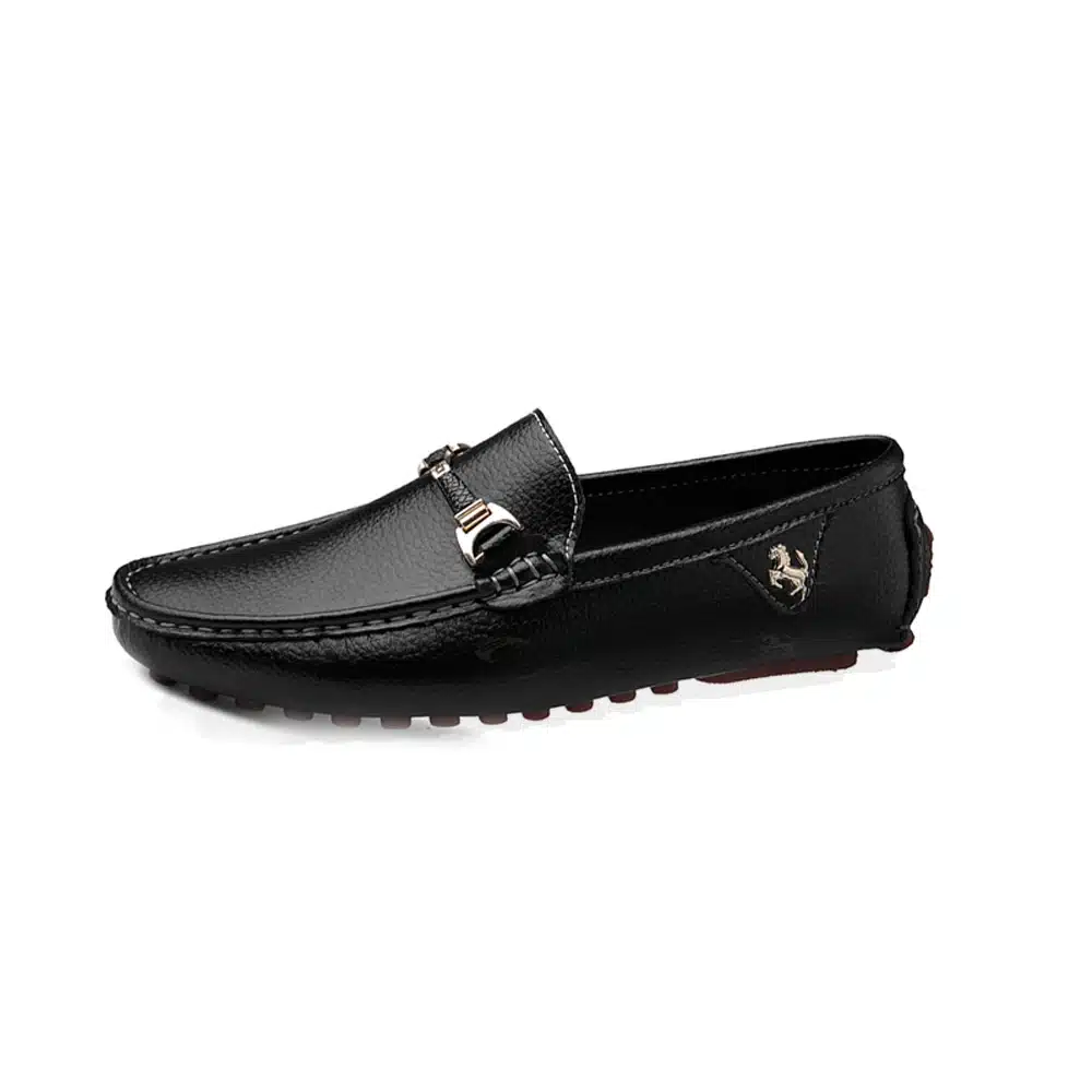 Mugavad meeste slip-on kingad | kujundav pilt e-kaubamaja pildikogust